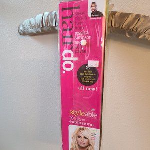 Jessica Simpson Synthetic clip-in 20" Hair Extensions - Ginger Brown